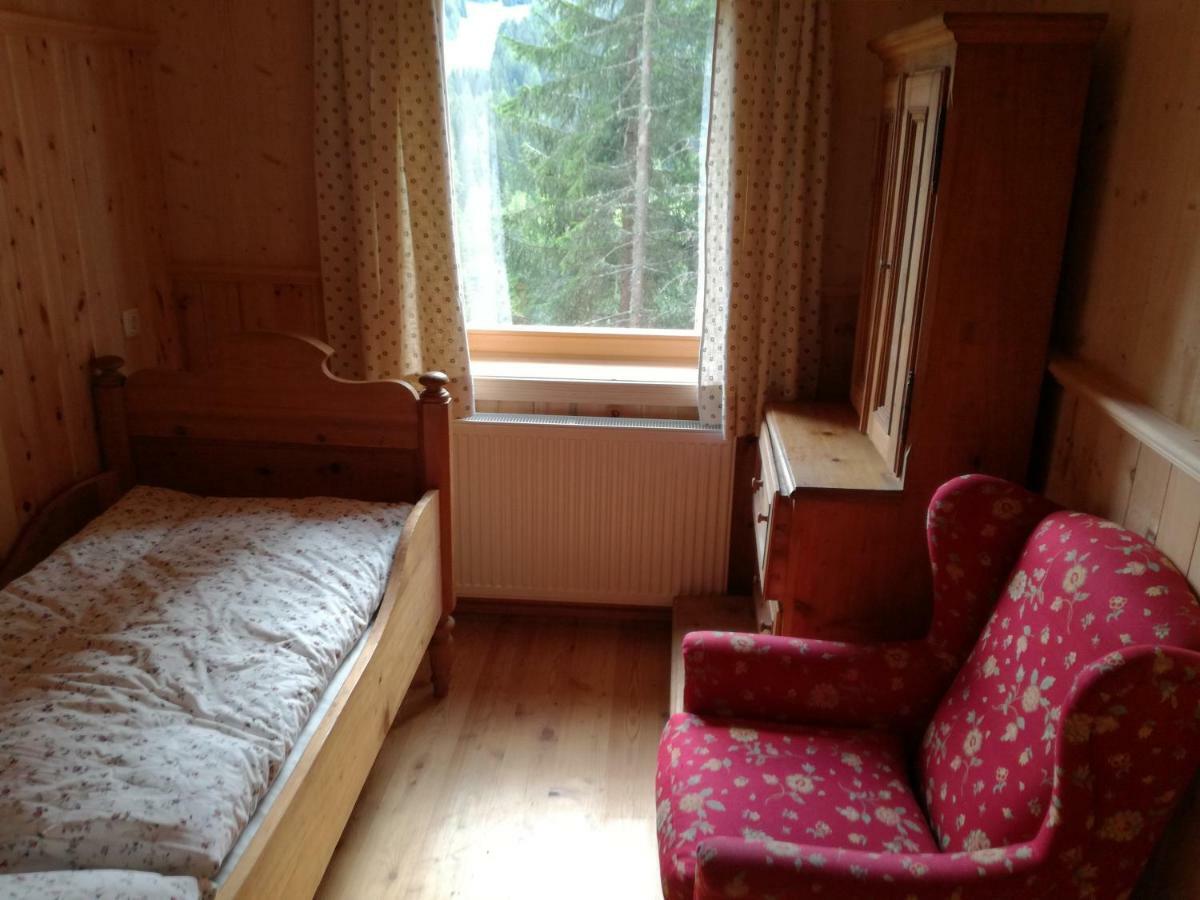 Ferienhaus Flattnitz ภายนอก รูปภาพ