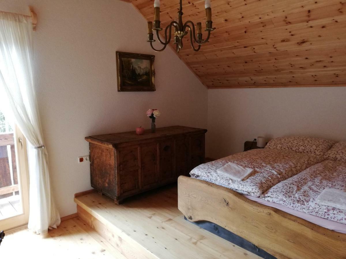 Ferienhaus Flattnitz ภายนอก รูปภาพ